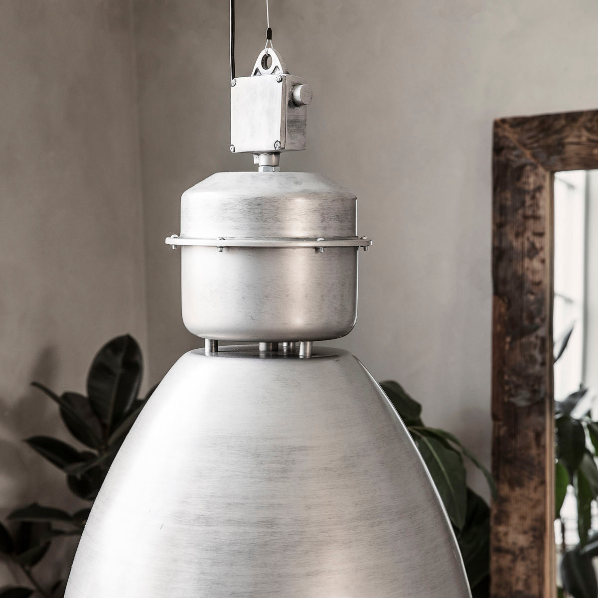 Lampa, Volumen, House Doctor
