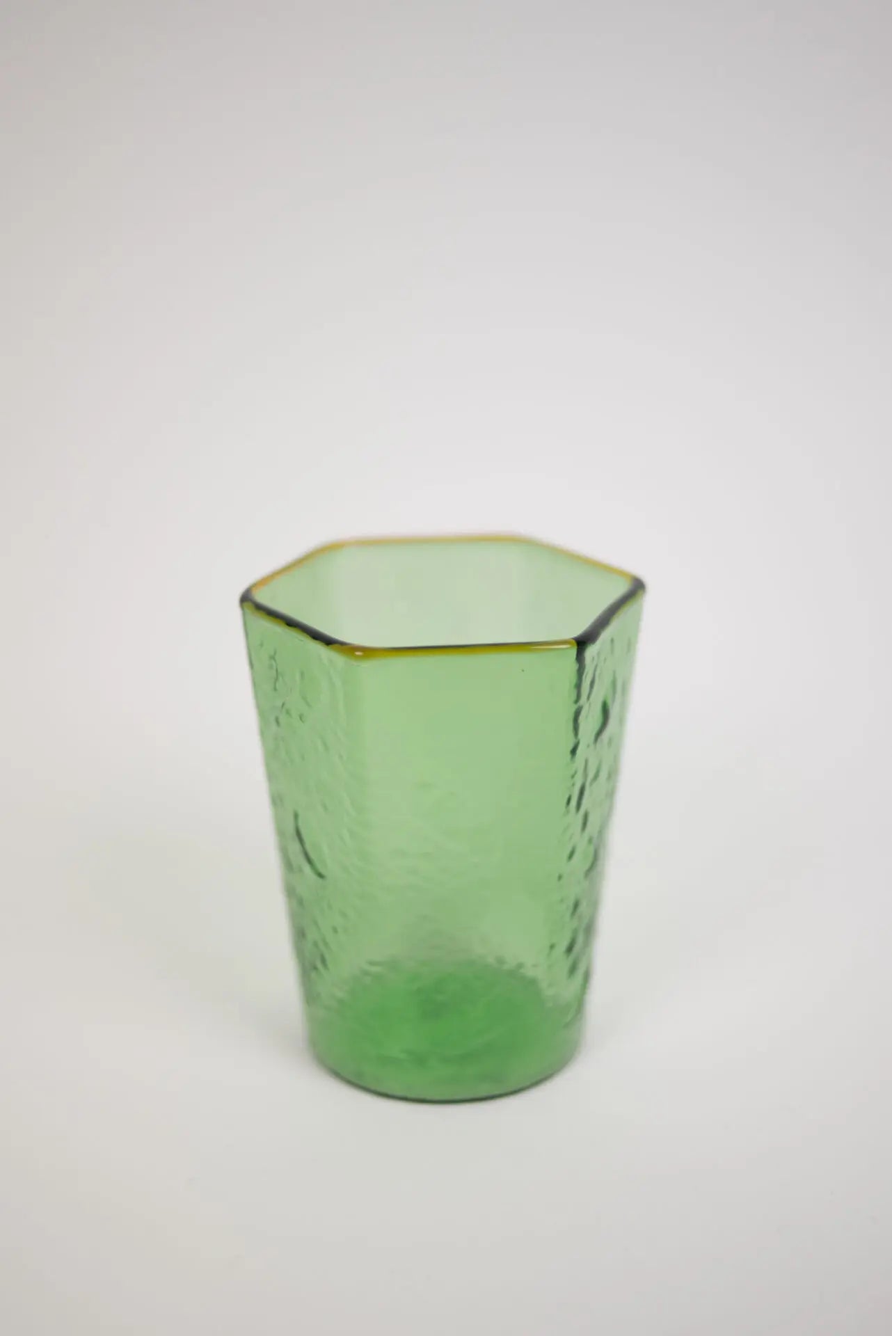 Nola glas – grönt