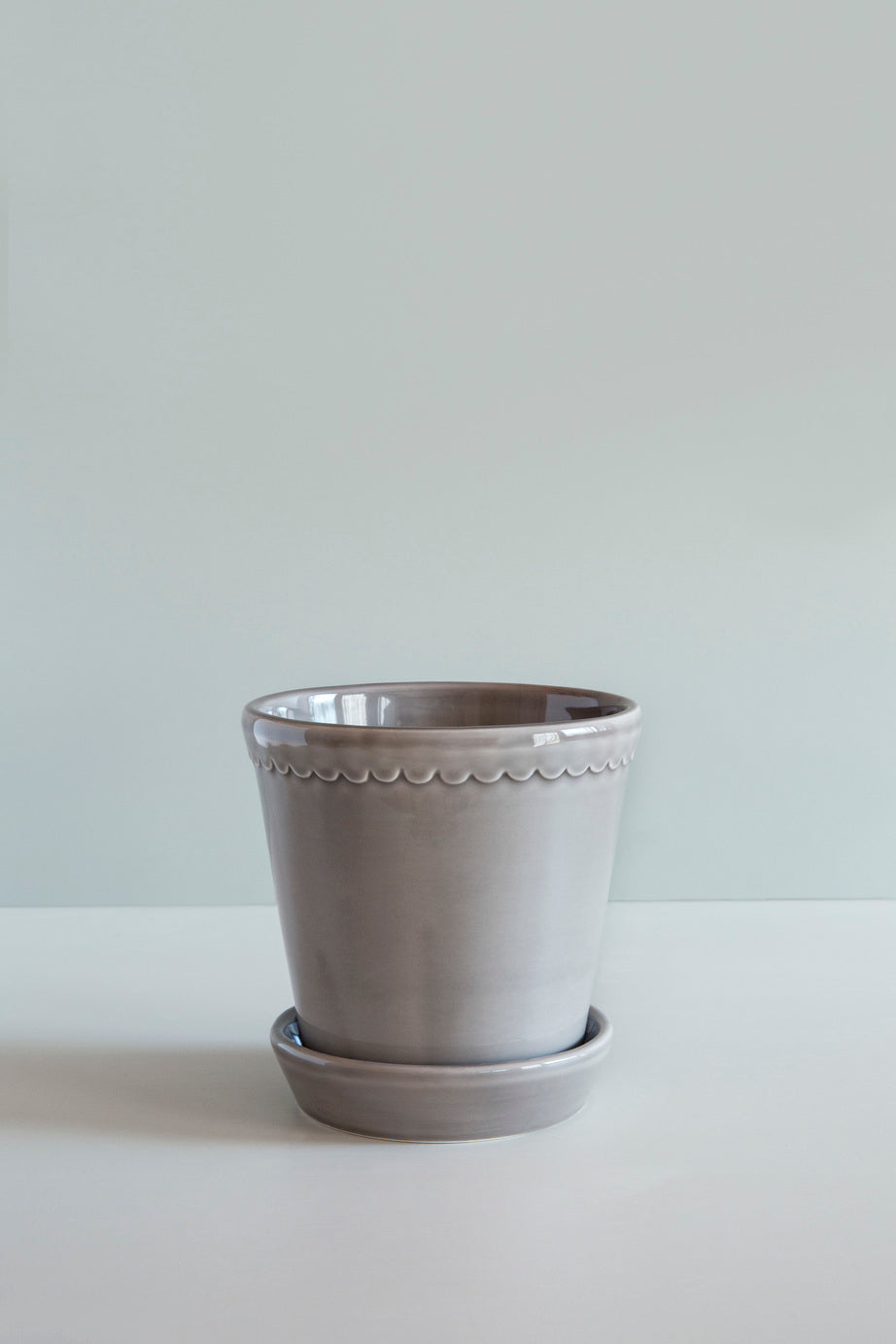 Kruka Helena, grå, glaserad - Bergs Potter