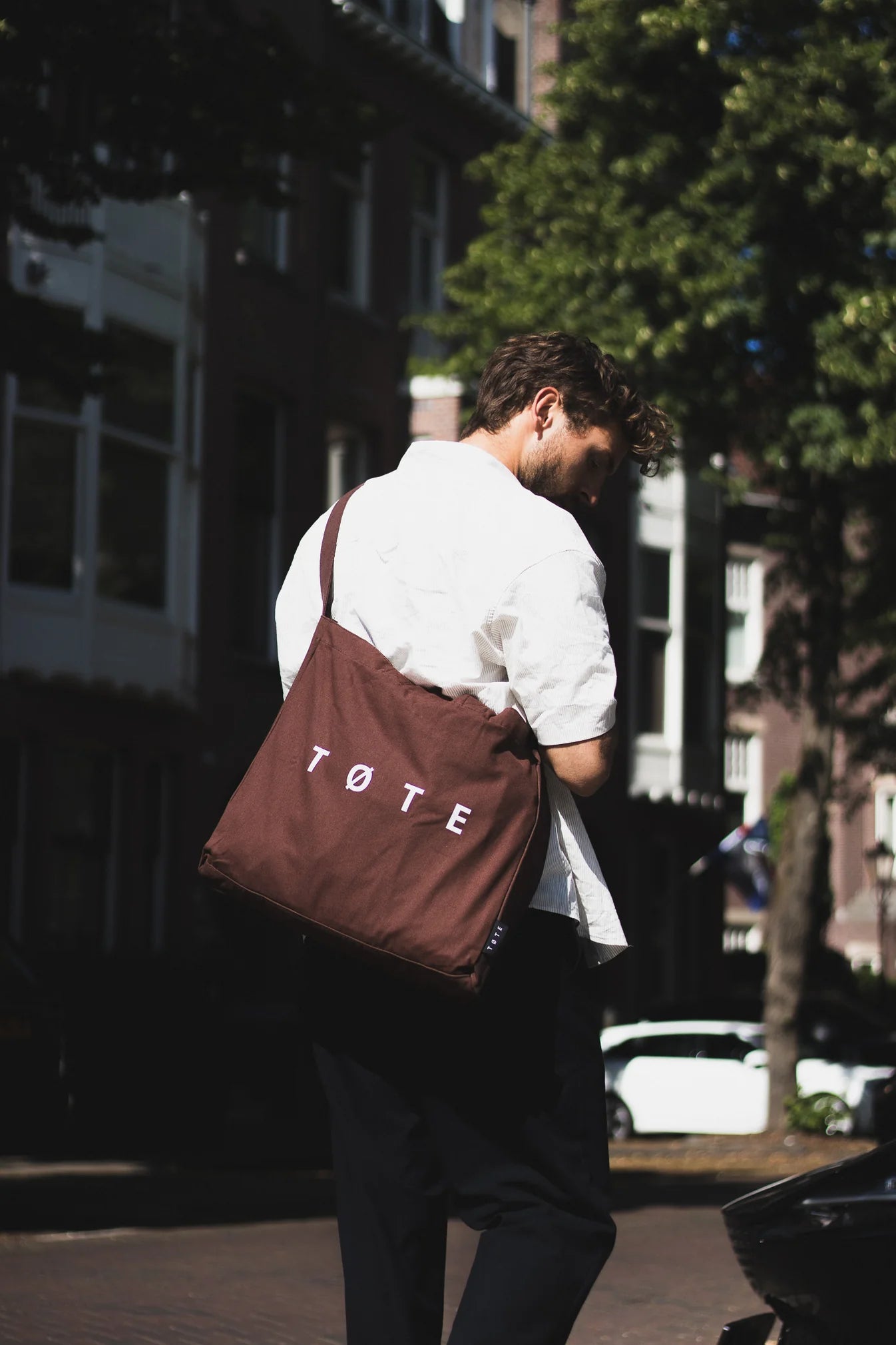TØTE Bag Brown