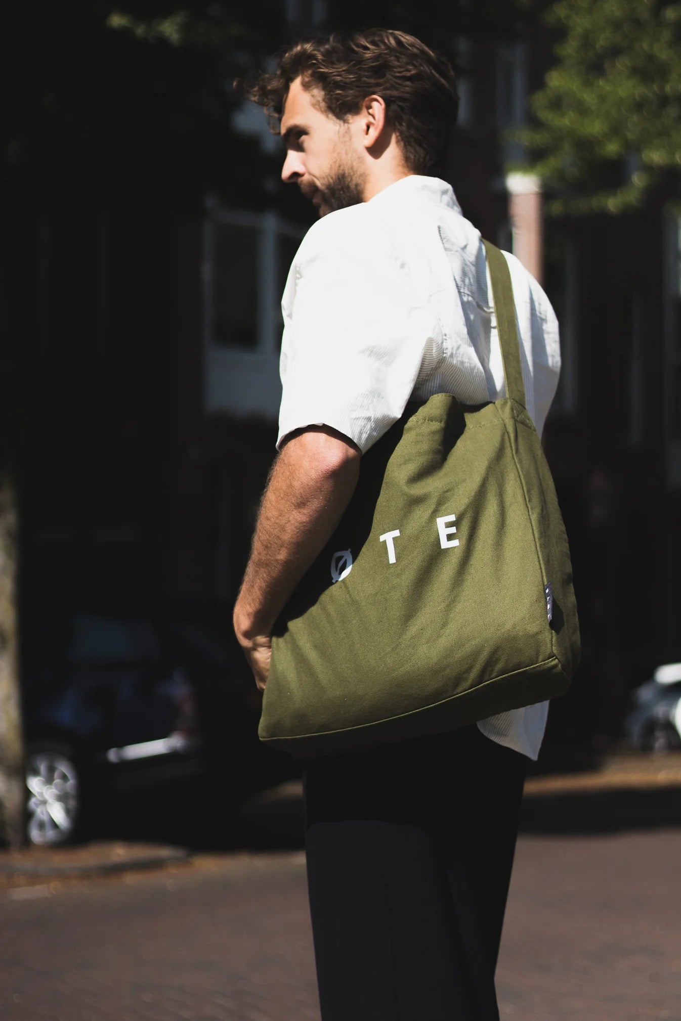 TØTE Bag Khaki Green