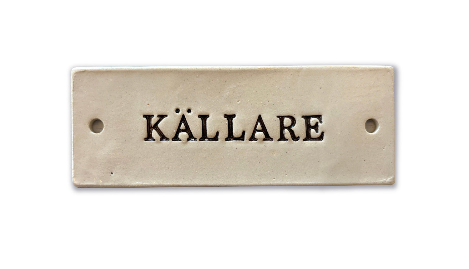 Källare – Handgjord keramikskylt