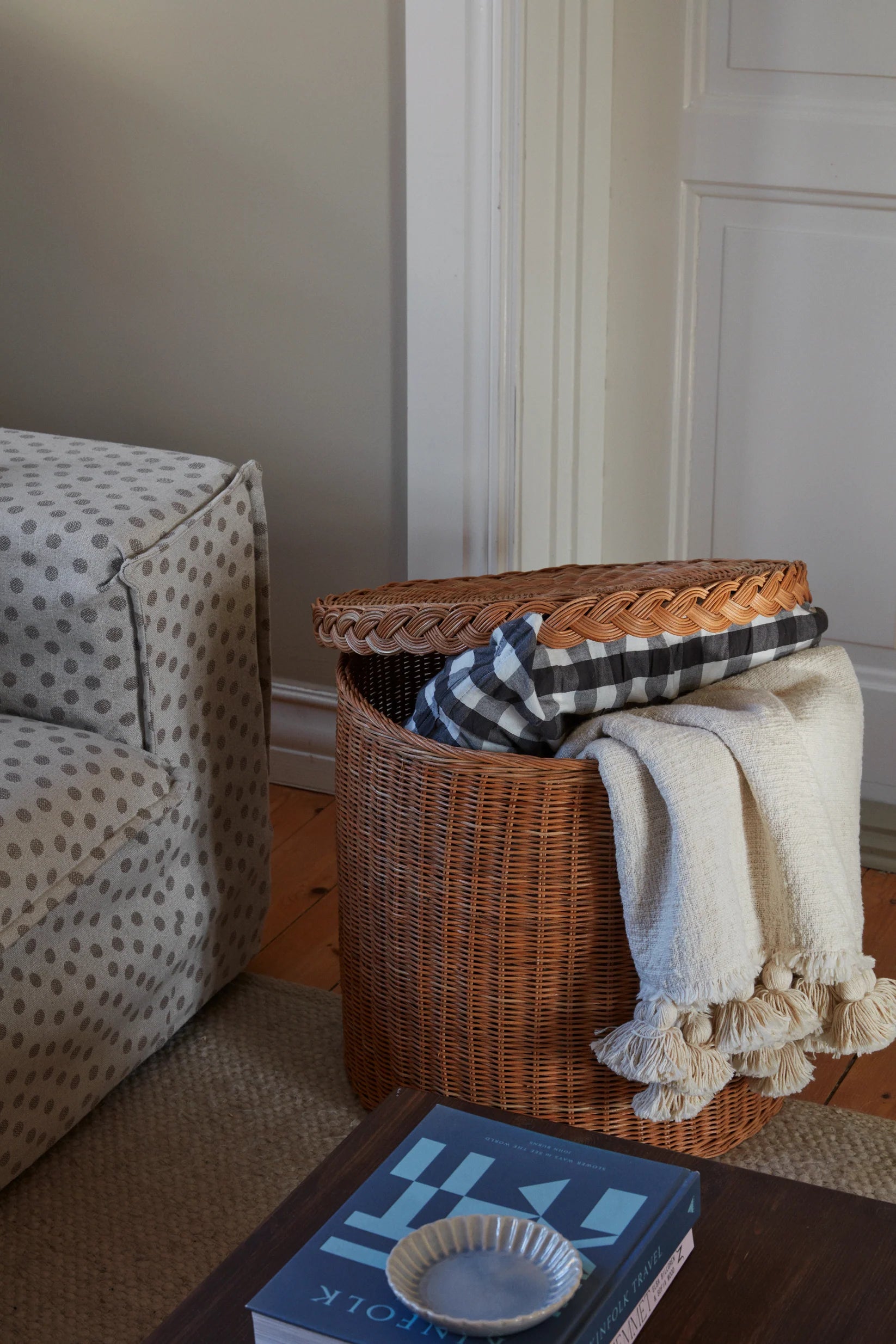The Table Basket – bord med förvaring
