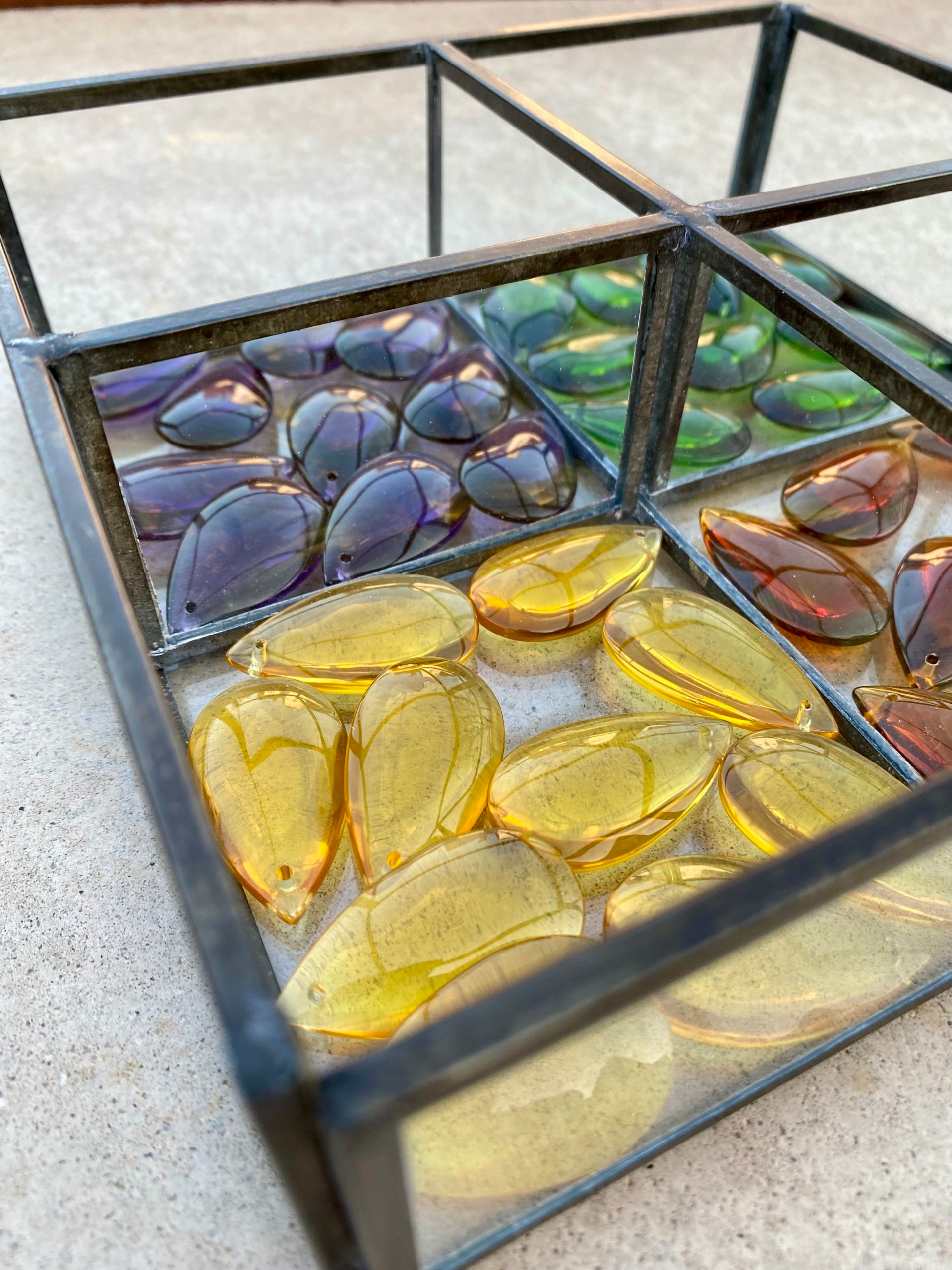 Glasdroppar Indigo & Friends