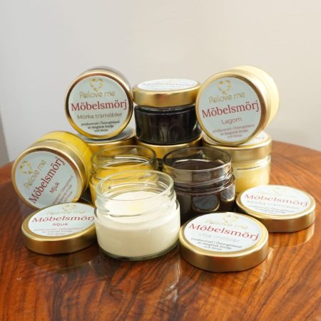 Möbelsmörj Mjuk Produktkategori: Olja & Vax. Köp hos Byggnadsvardskompaniet.se