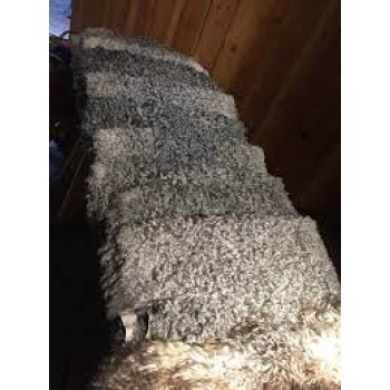 Lammskinn Produktkategori: Inredning. Köp hos Byggnadsvardskompaniet.se